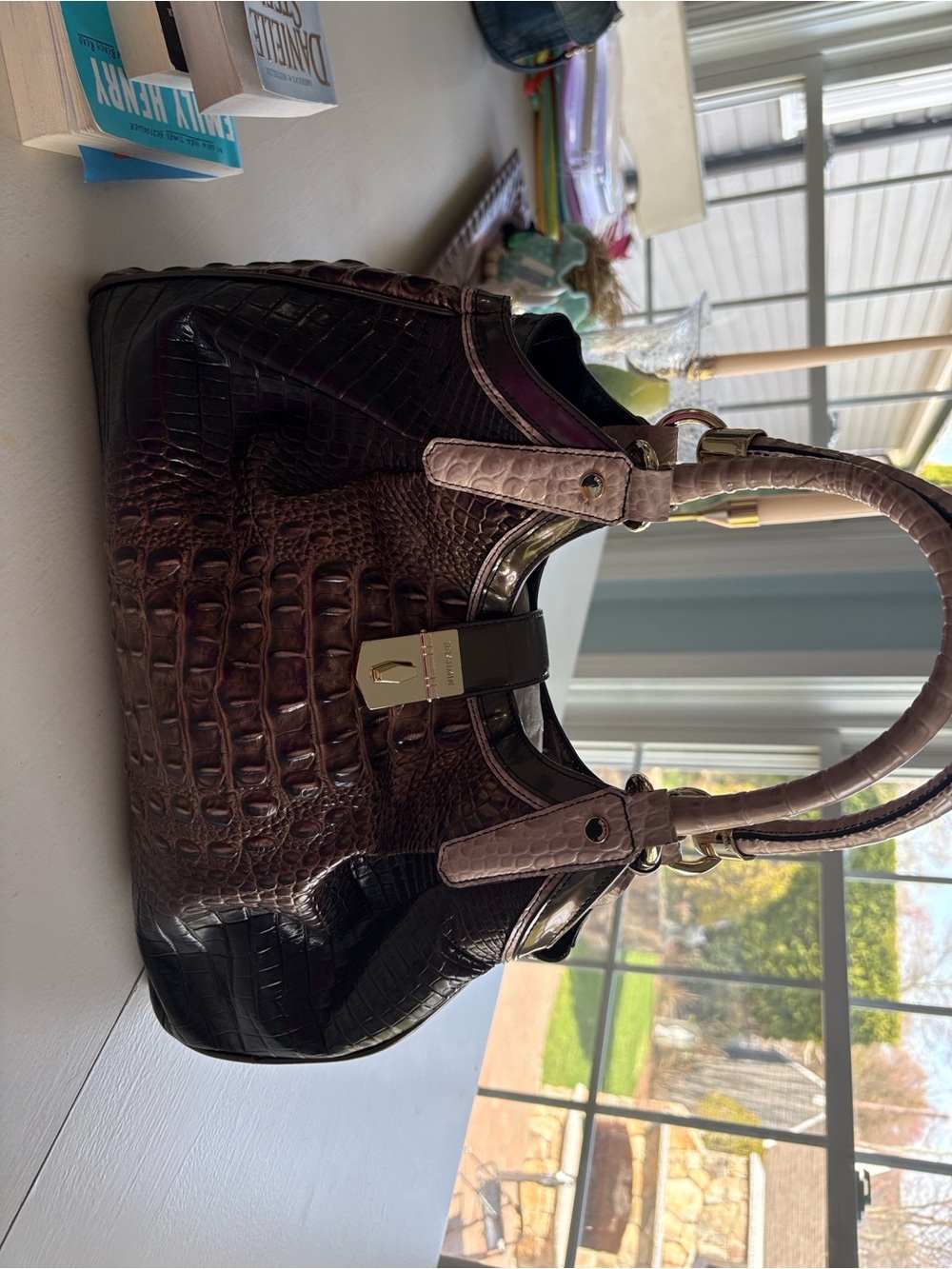 Brahmin Brown Croc-Embossed Leather Tote with Gold Hardware - Picture 6 of 8